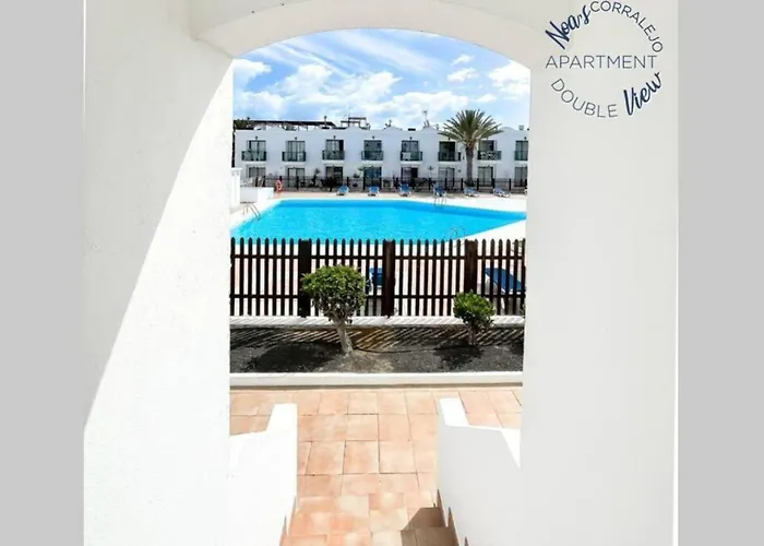 Noa's Double Pool View コラレホ